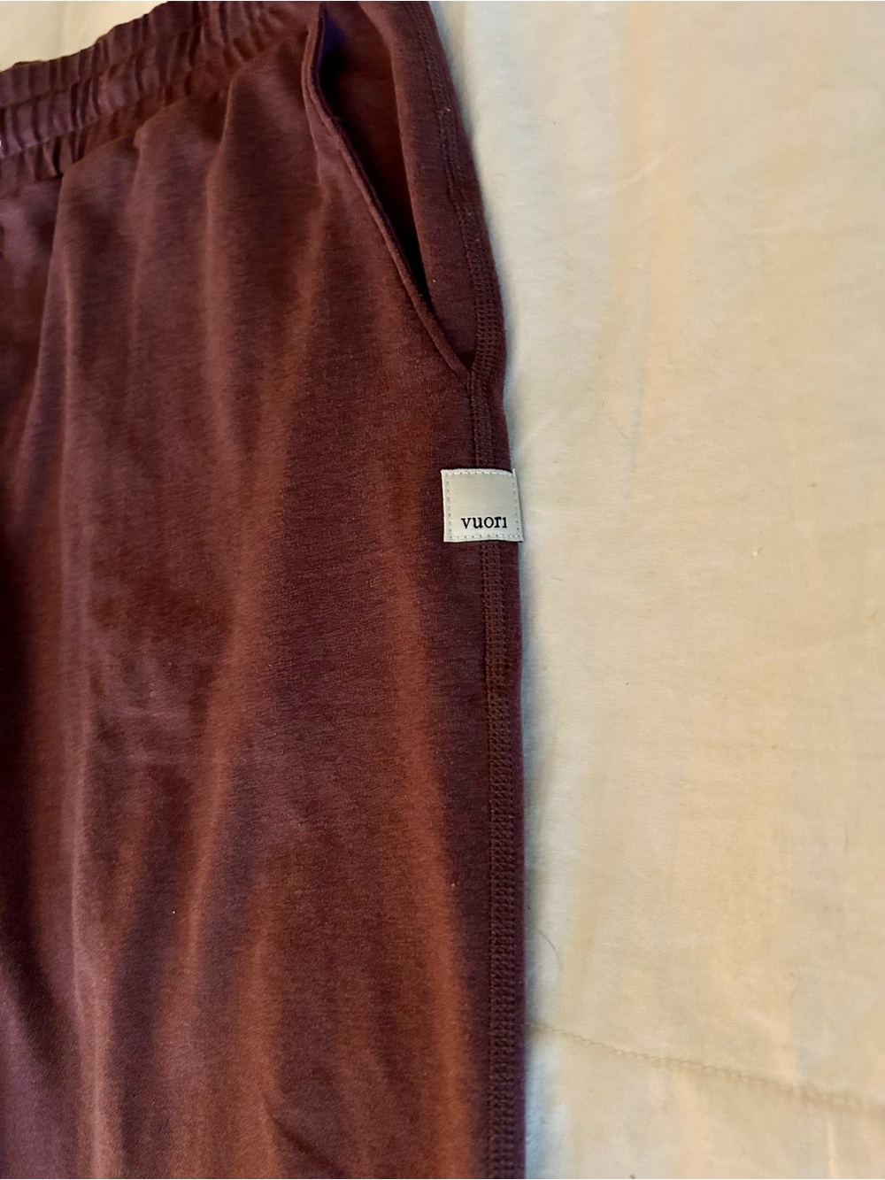 Vuori Performance Joggers, Fig Heather, Maroon, Drawstring, Pockets, Sweatpants - Picture 6 of 16